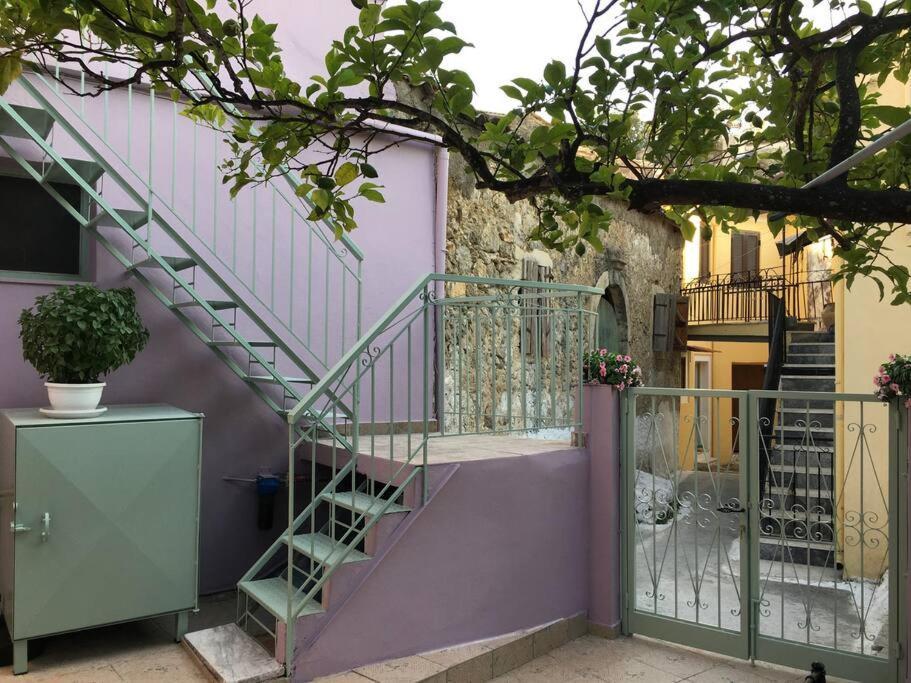 Sinarádes Siora Nina Charming Stone House Near Agios Gordios 빌라 외부 사진